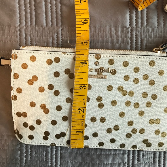 Kate spade Ivory w gold wristlet and card holder - Picture 6 of 8